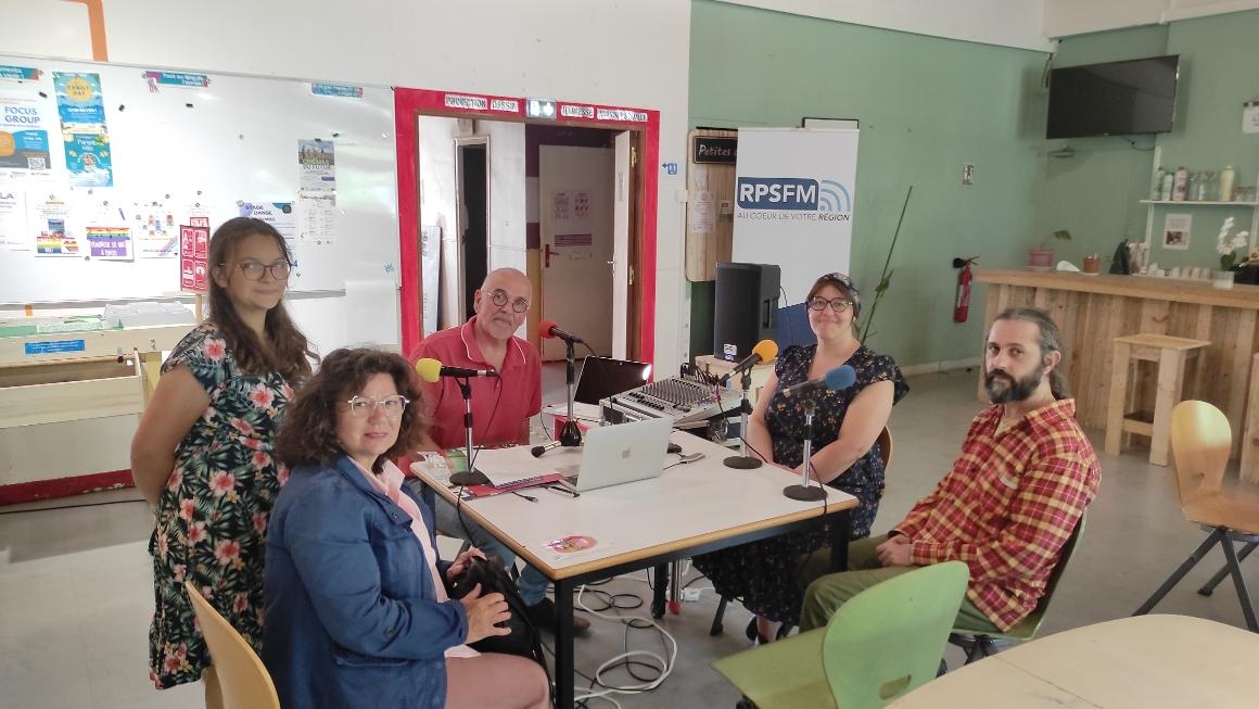 LE MICRO EN MAIN : Un projet artistique à la MJC de Saumur