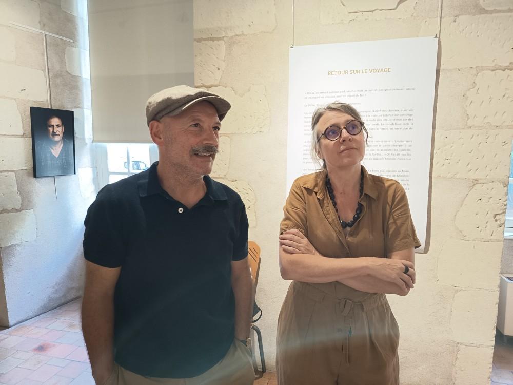 LE MICRO EN MAIN : Montreuil-Bellay : une exposition pour raconter l’histoire et la mémoire des Manouches