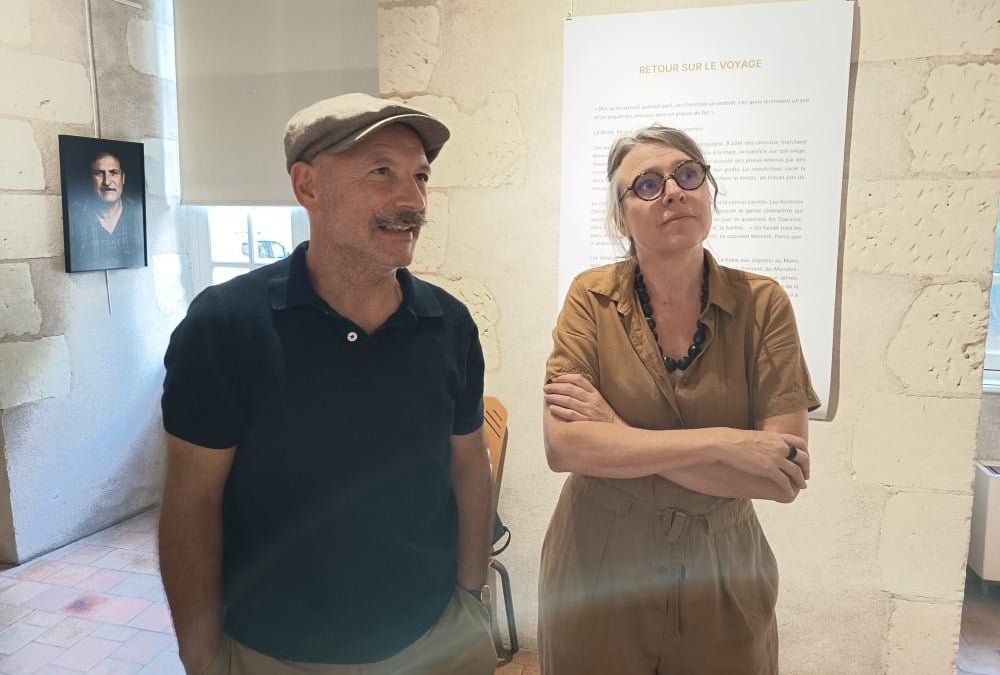 LE MICRO EN MAIN : Montreuil-Bellay : une exposition pour raconter l’histoire et la mémoire des Manouches