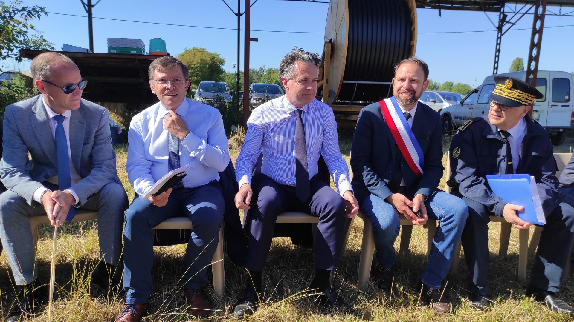 ACTU : Noyant-Villages. Christophe Béchu en déplacement dans la commune
