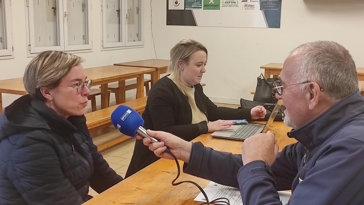 LE MICRO EN MAIN : Coup d’envoi pour les footballeuses de l’ASRVV