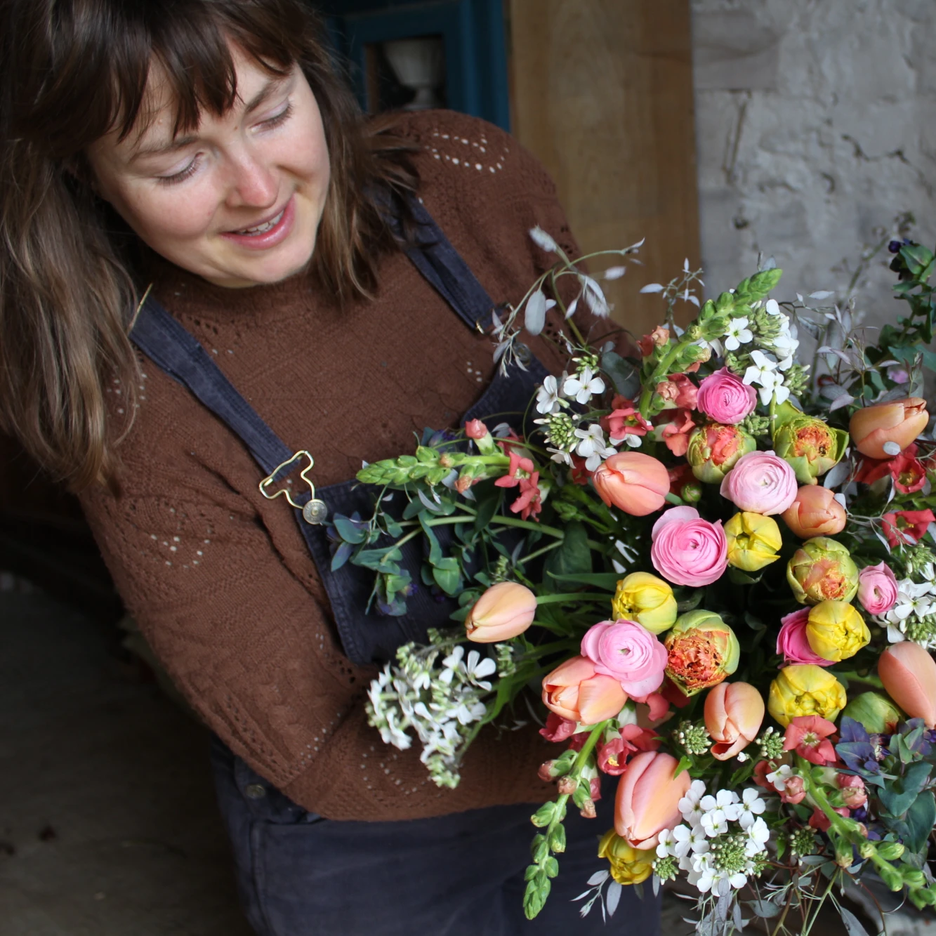 PENSER LOCAL : LA TIGE LOCALE : PRODUCTION ET VENTE DE FLEURS 100% MAYENNAISE